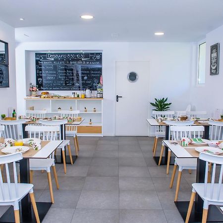 Hostal La Isla カルボネラス エクステリア 写真