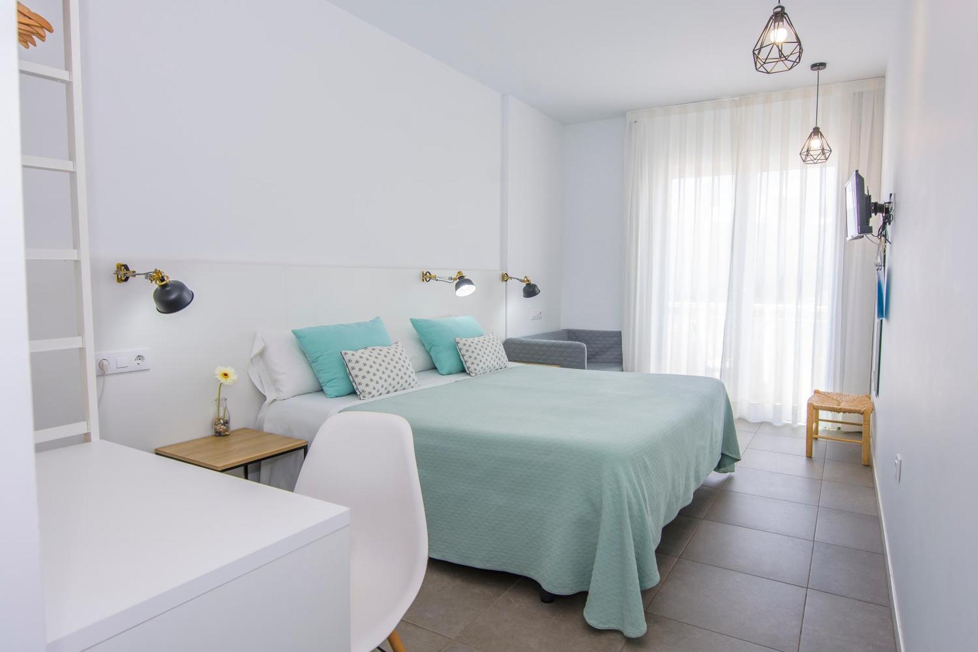 Hostal La Isla カルボネラス エクステリア 写真