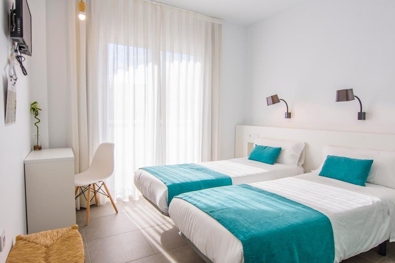 Hostal La Isla カルボネラス エクステリア 写真