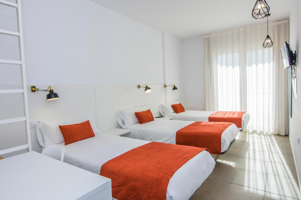 Hostal La Isla カルボネラス エクステリア 写真